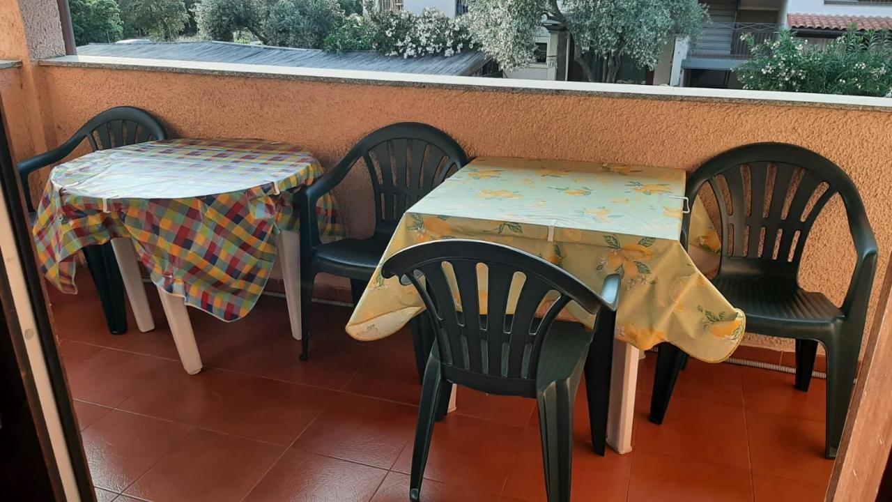 Pressi Aeroporto Costa Smeralda Olbia Eksteriør billede
