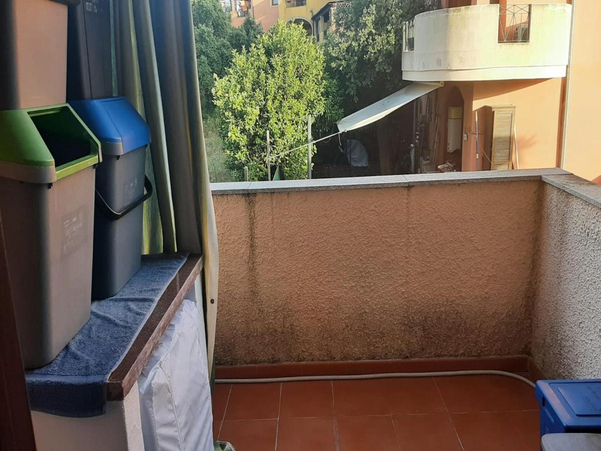 Pressi Aeroporto Costa Smeralda Olbia Eksteriør billede